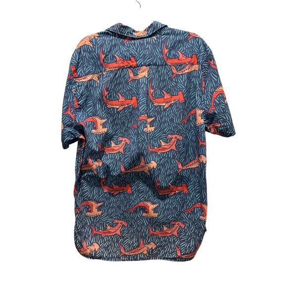 The Nutter Men’s Shark Print Pullover Shirt Size M, Made in USA Vacation Resort - Picture 3 of 6